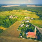 WIDOK OD KOŚCIEOŁA